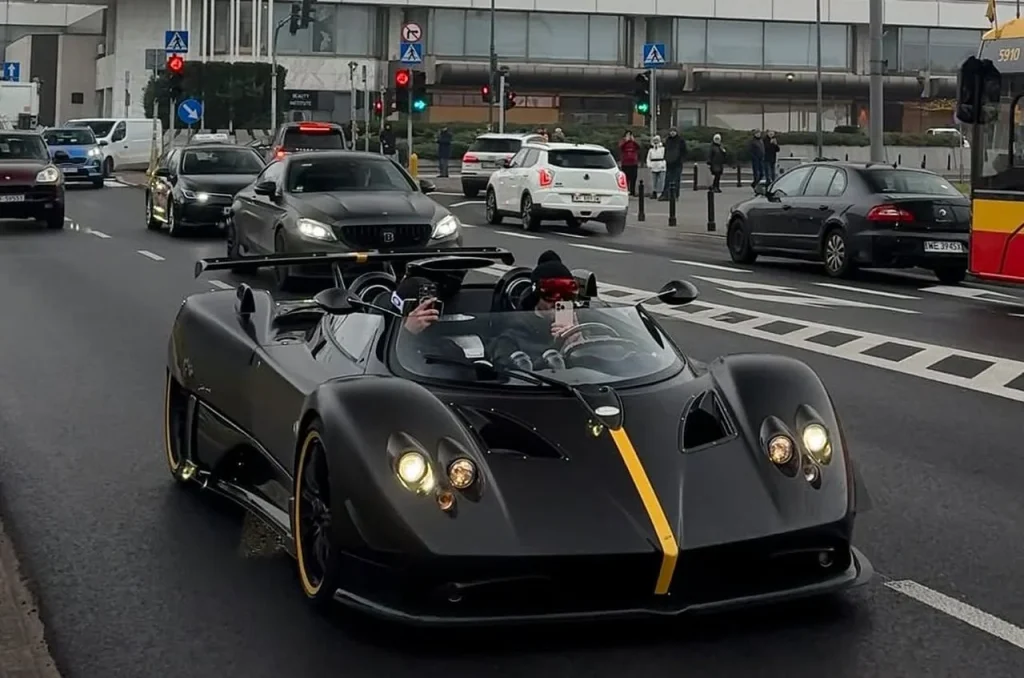 Pagani Zonda HP Barchetta